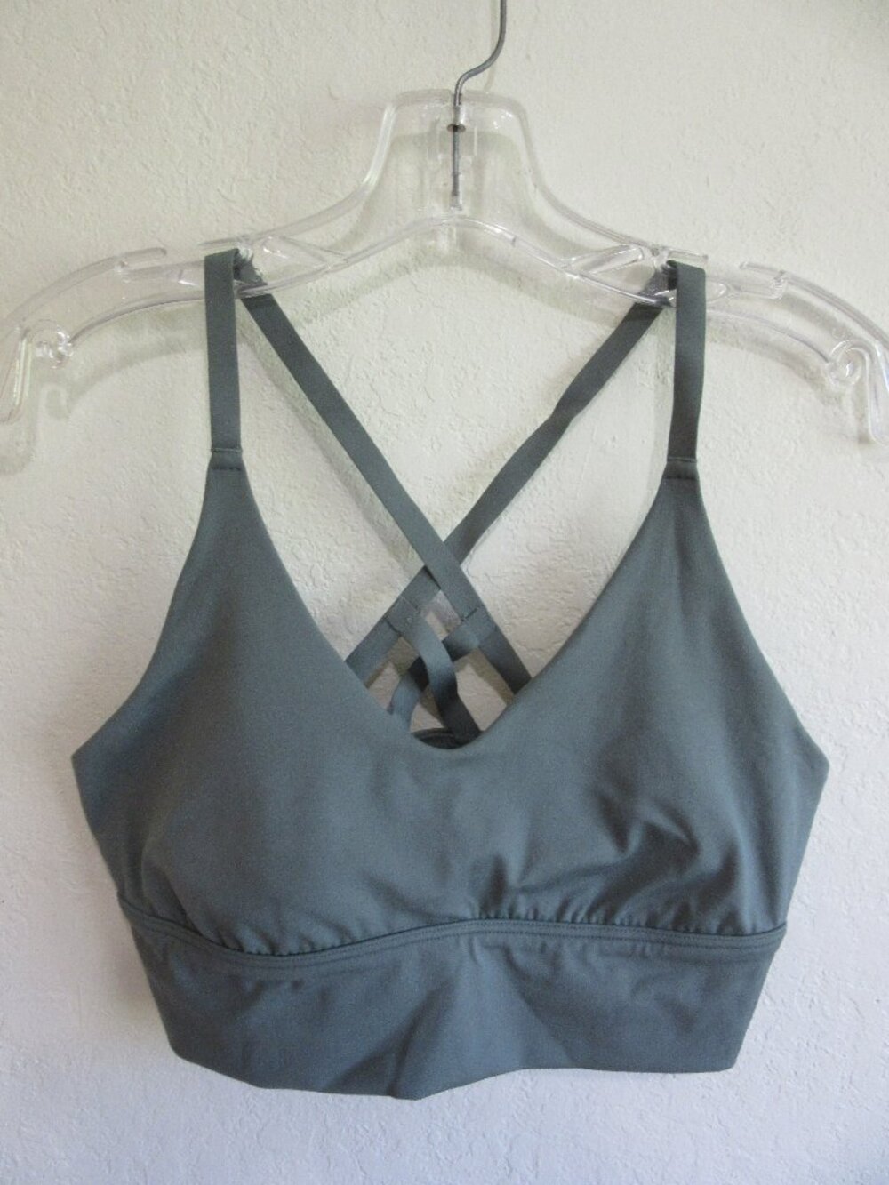 OFFLINE by Aerie L Strappy Sports Bra